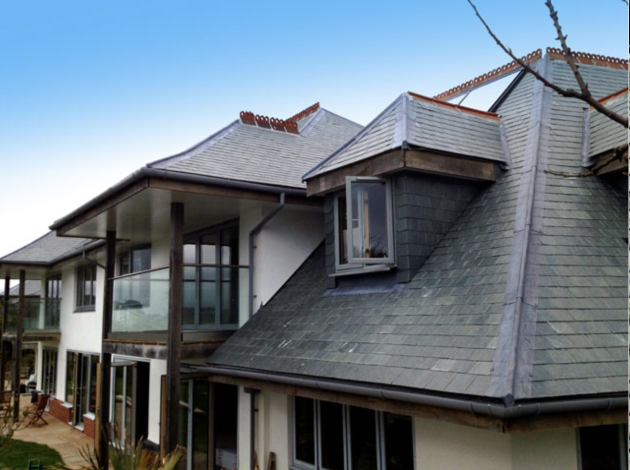 Earl Roofing Truro